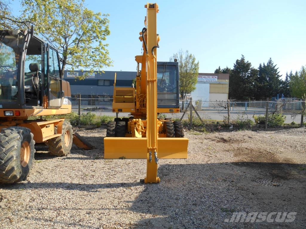 Furukawa 625E Excavadoras de ruedas