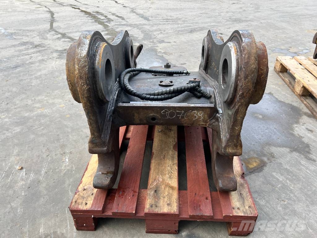 Klepp MEK KM 3 / VOLVO S3 - 349E / 352F Quick connectors