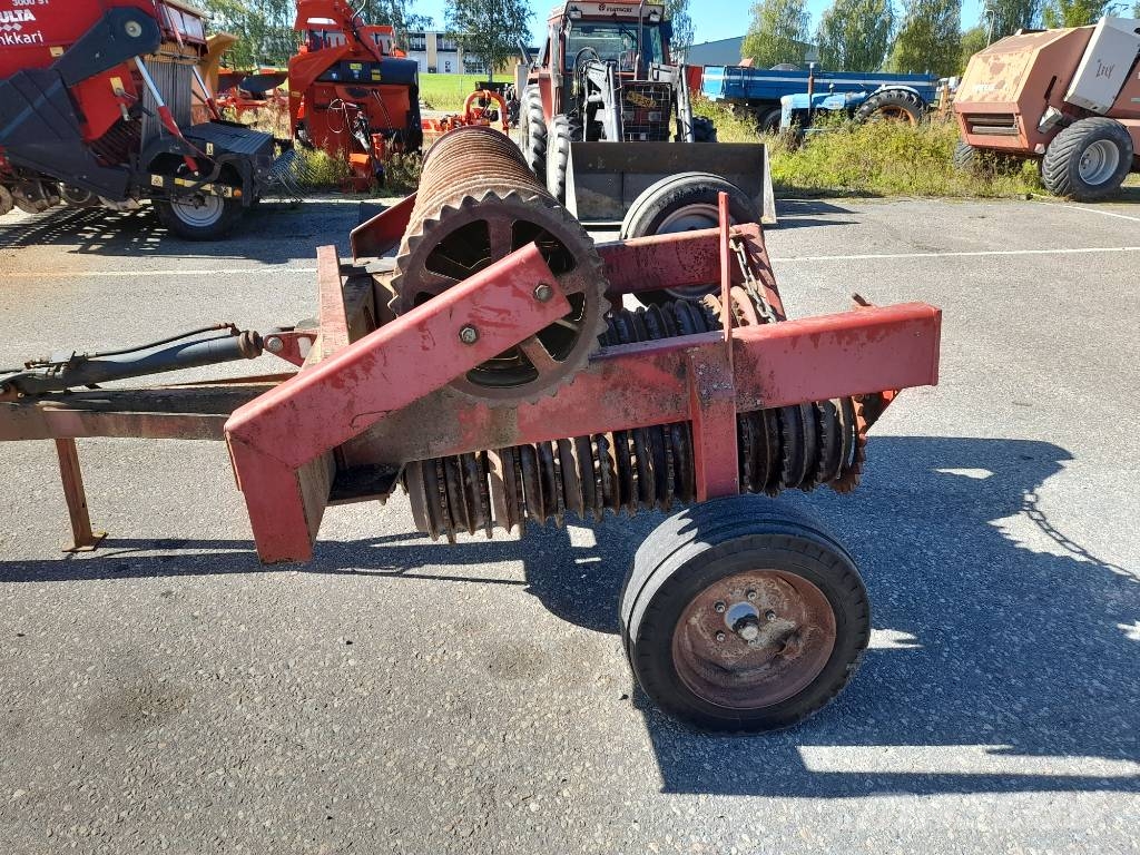 Potila JH 450 Jyrä Tavaluguri