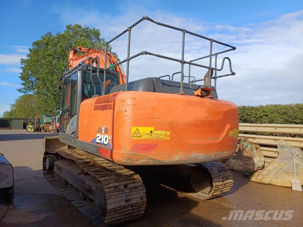 Hitachi ZX 210 LC-6 Gravemaskiner på larvebånd