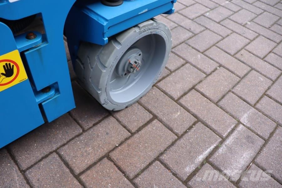 Genie GS1932 E-Drive E-drive, 8m Working Height, Non Mar Scissor lifts
