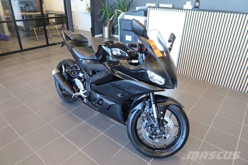 Yamaha YZF-R3 Transport Sonstige