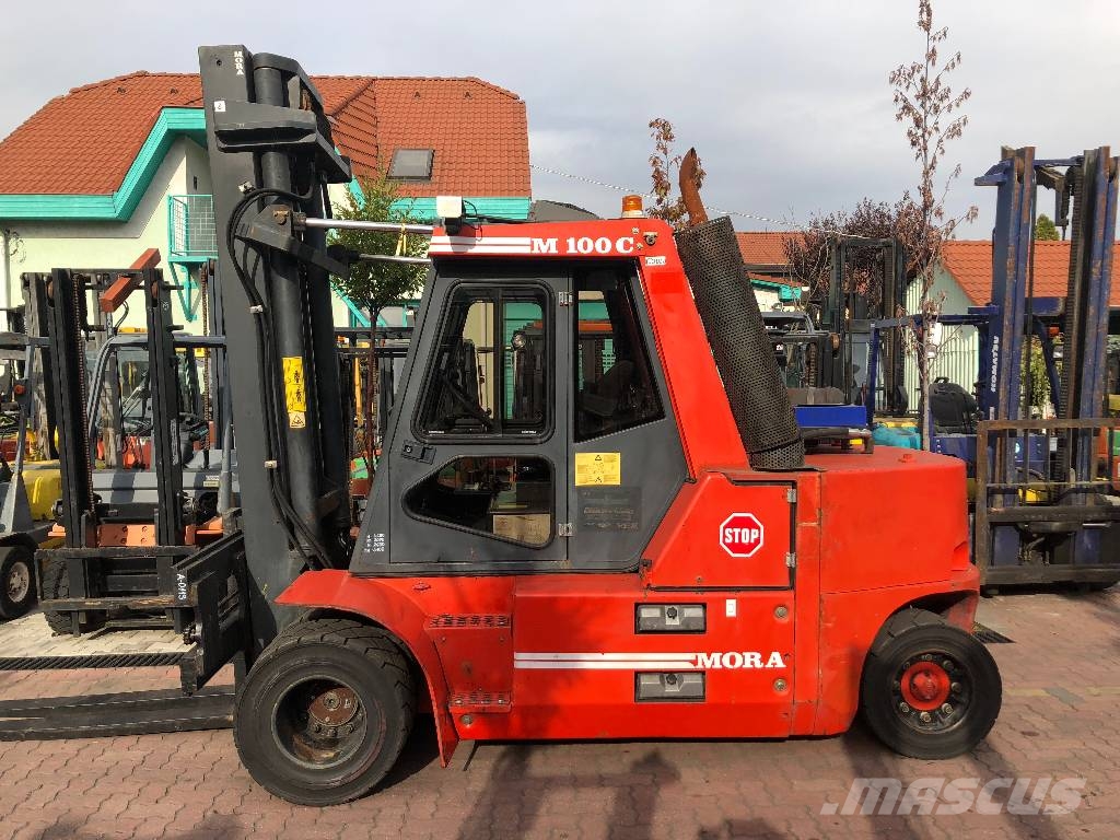 Mora M100C V-3100 IO Gasolmotviktstruckar