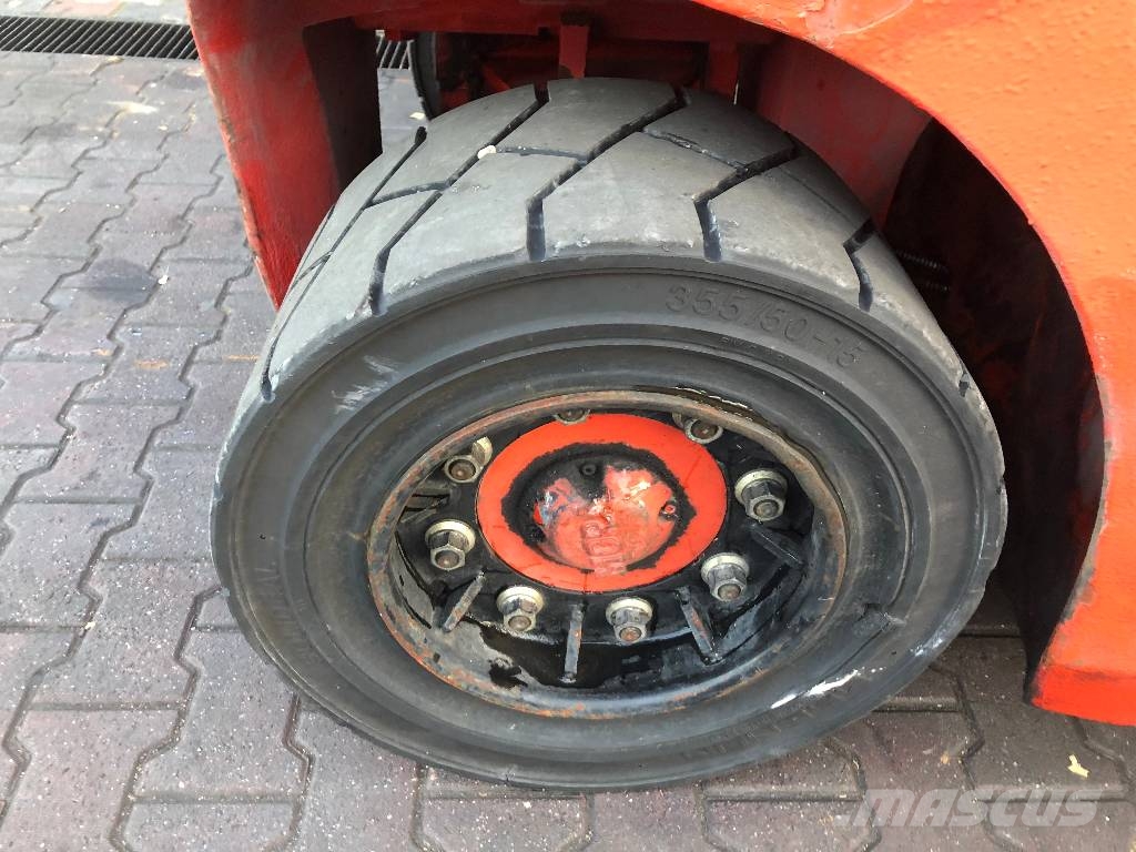 Mora M100C V-3100 IO Gasolmotviktstruckar