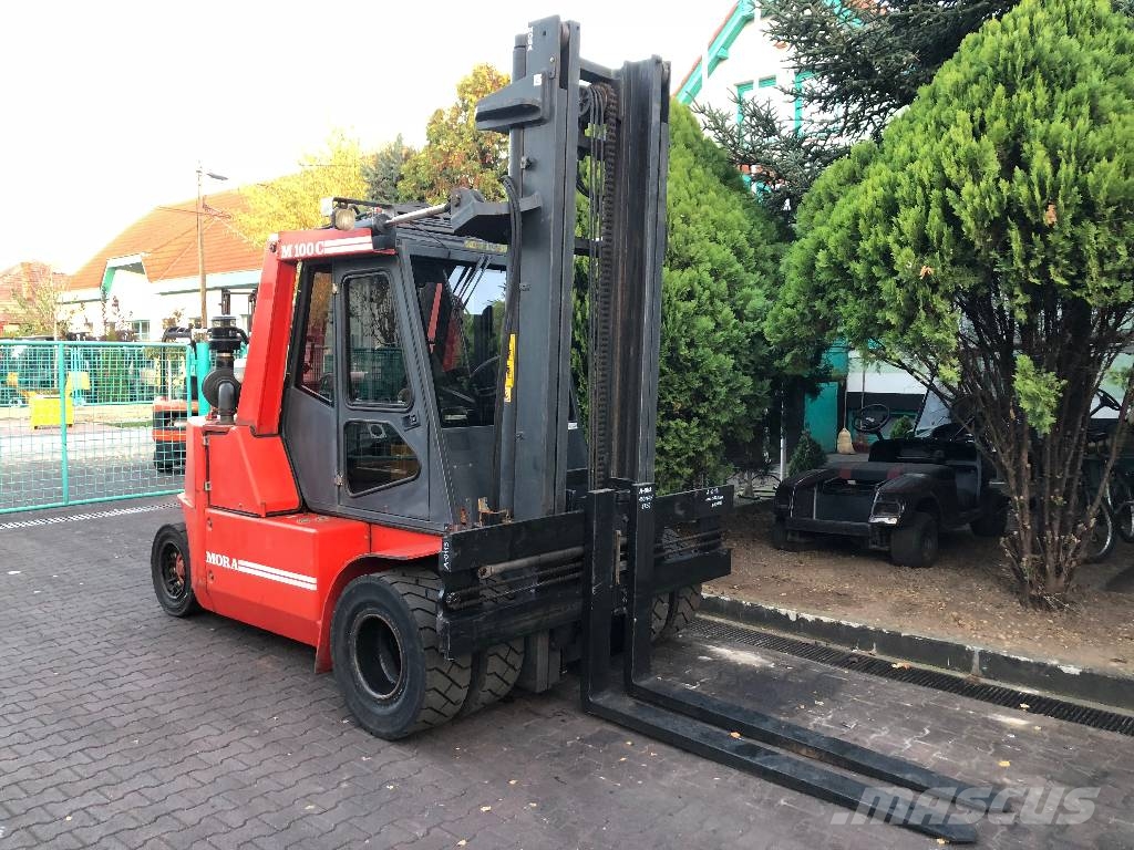Mora M100C V-3100 IO Gasolmotviktstruckar