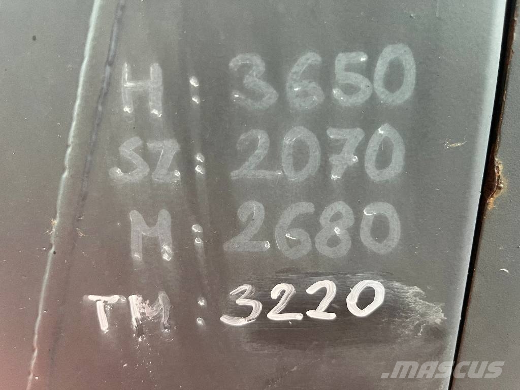 Mora M100C V-3100 IO Gasolmotviktstruckar