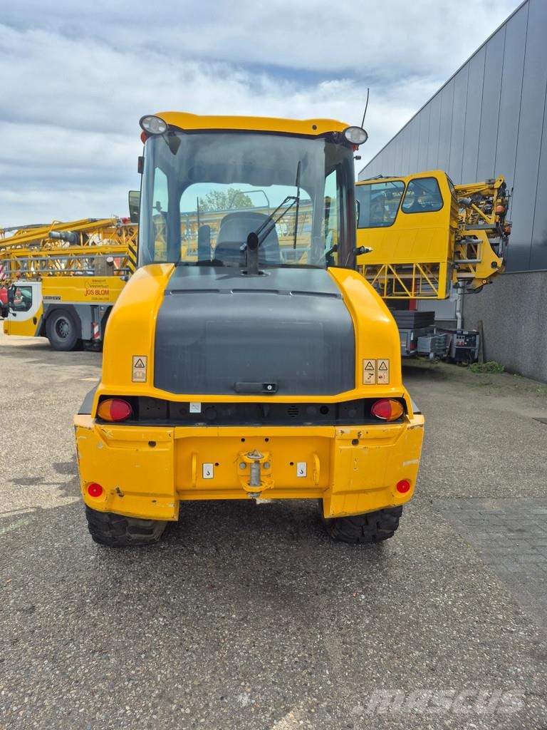 JCB 409 T4 Backhoe loaders