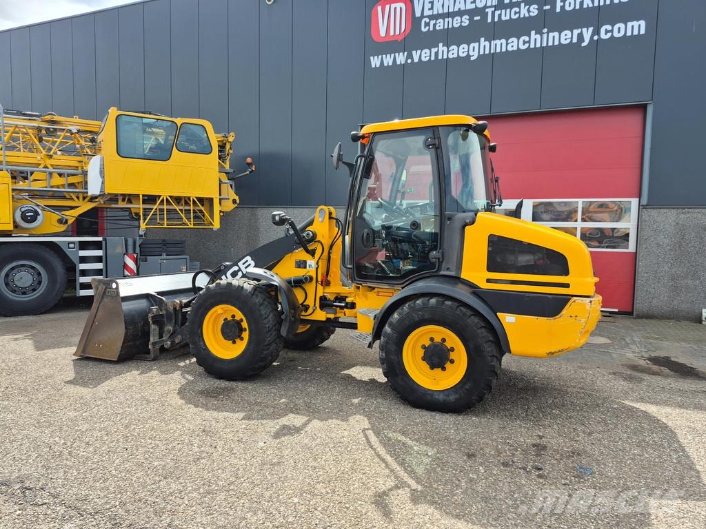 JCB 409 T4 Backhoe loaders