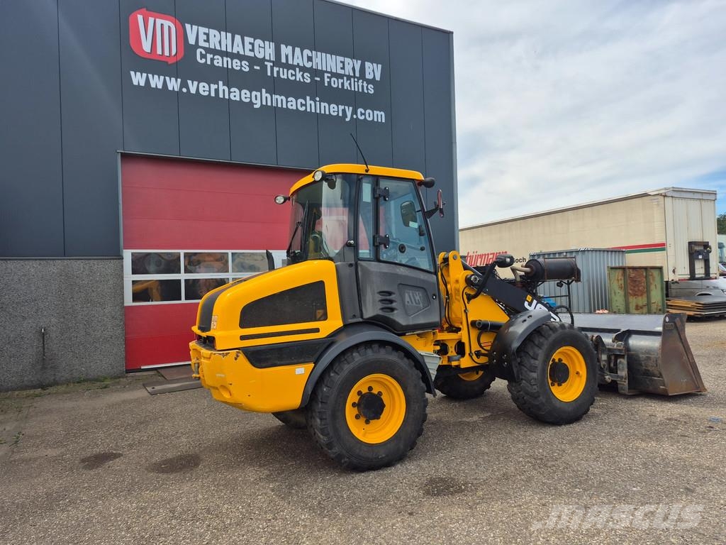 JCB 409 T4 Backhoe loaders