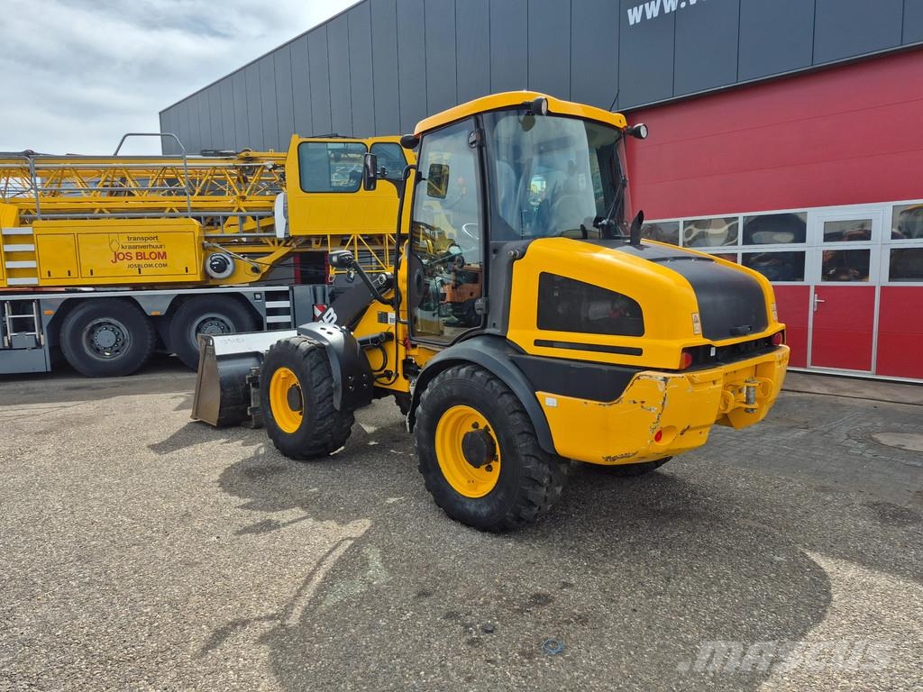 JCB 409 T4 Backhoe loaders