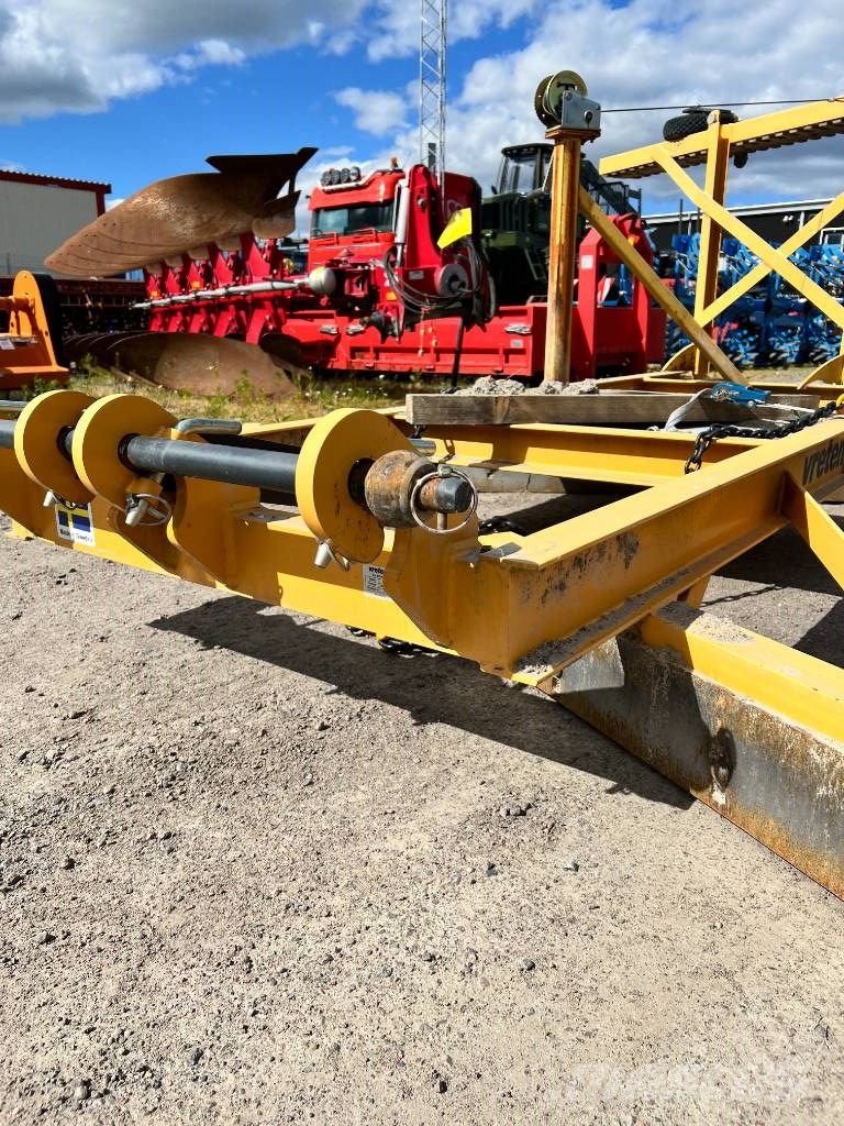 Vreten V2 Buldozer
