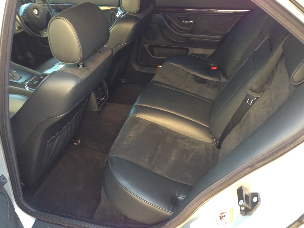 BMW GH-GG35 سيارات