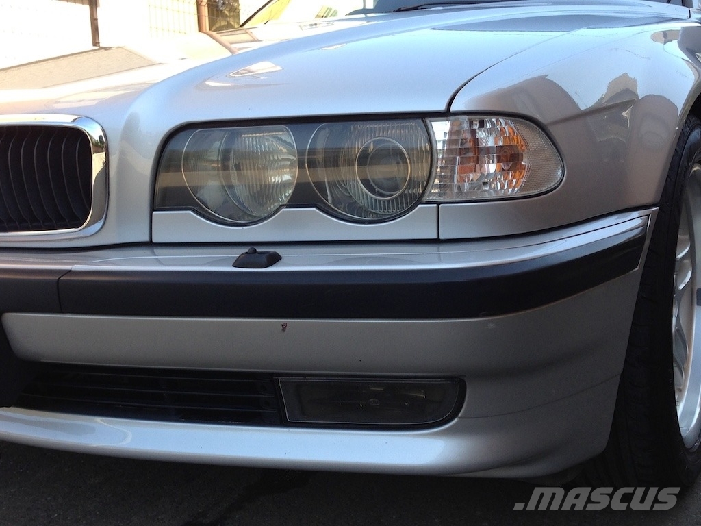 BMW GH-GG35 سيارات