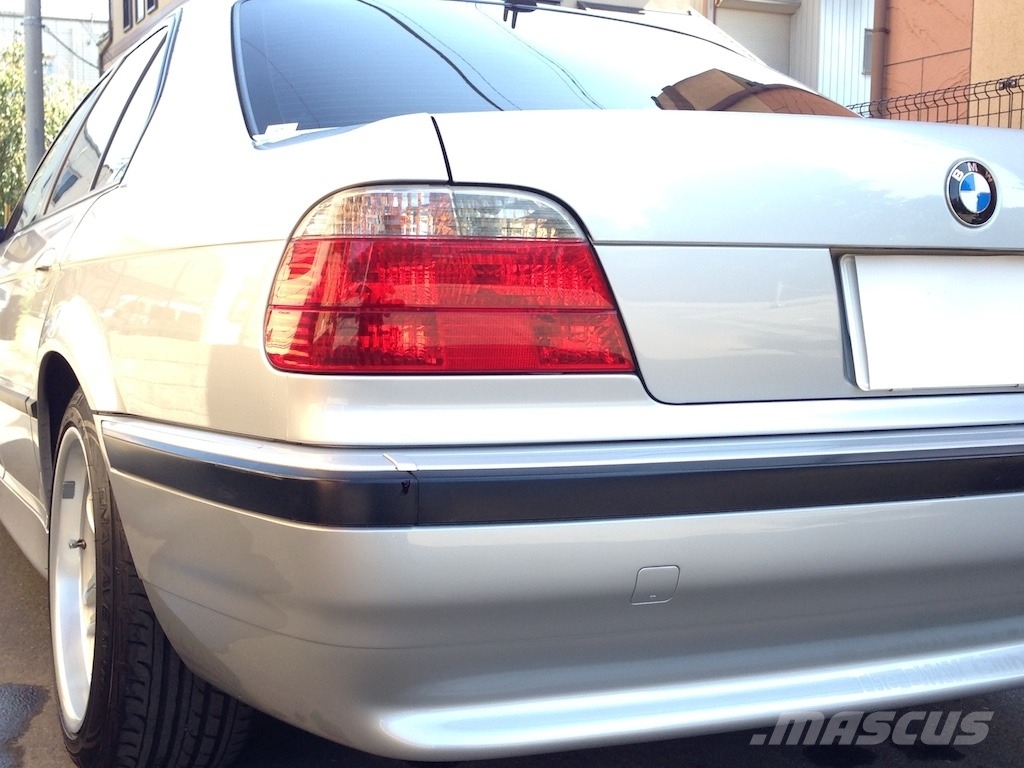 BMW GH-GG35 سيارات