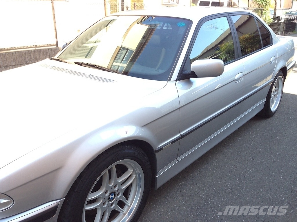 BMW GH-GG35 سيارات