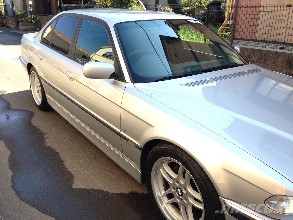 BMW GH-GG35 سيارات