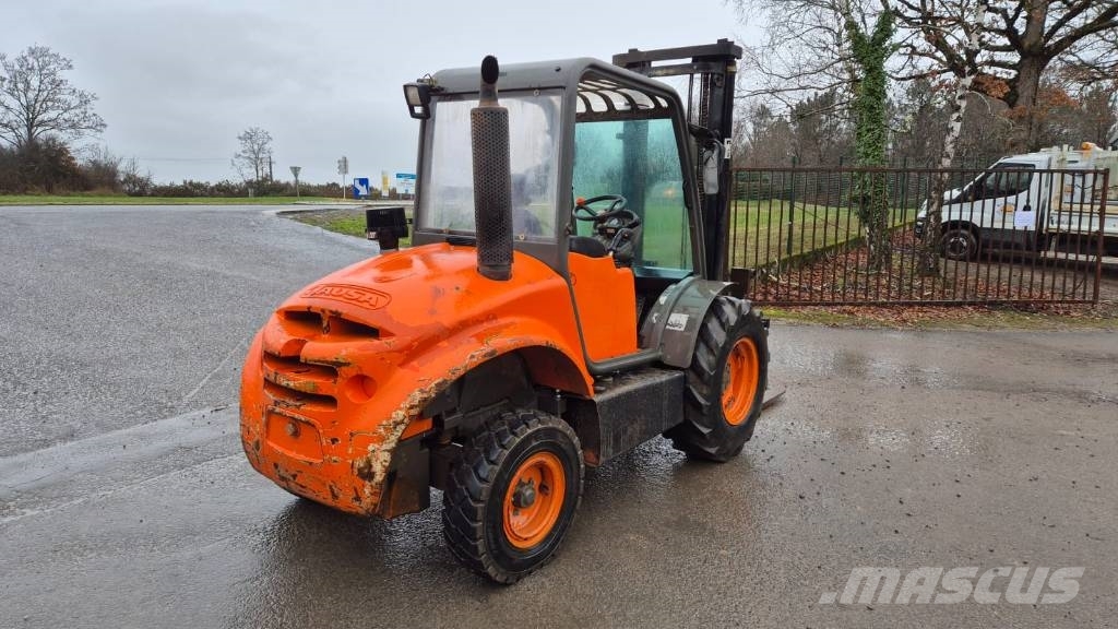 Ausa CH 250 Wózki widłowe terenowe