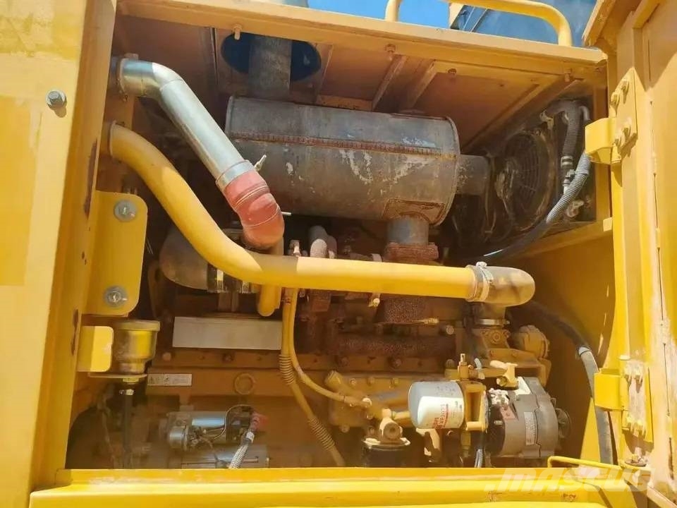 CAT 140 K Motoniveladoras