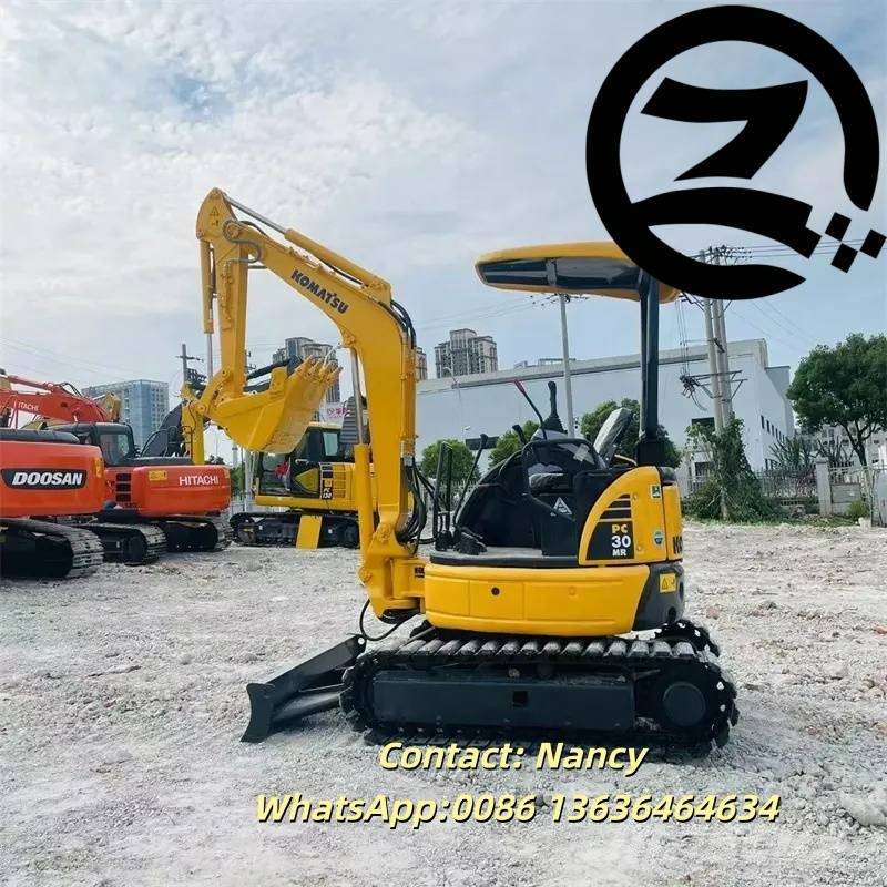 Komatsu PC 30 MR 小型挖掘机