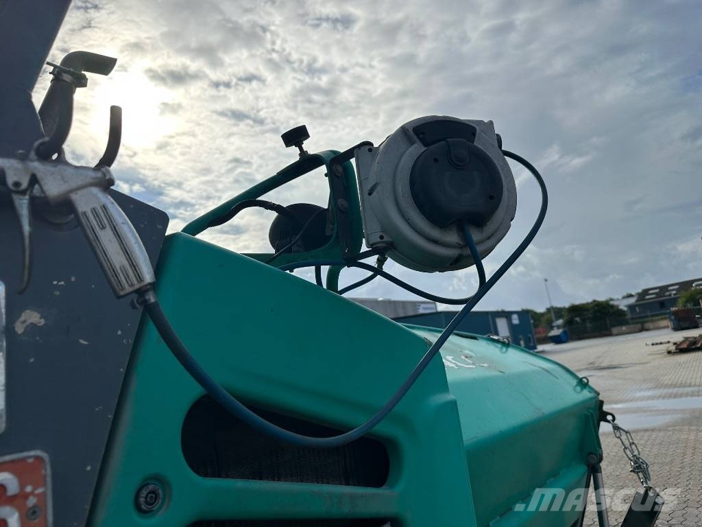 Vögele S 1303-3i معدات السفلتة