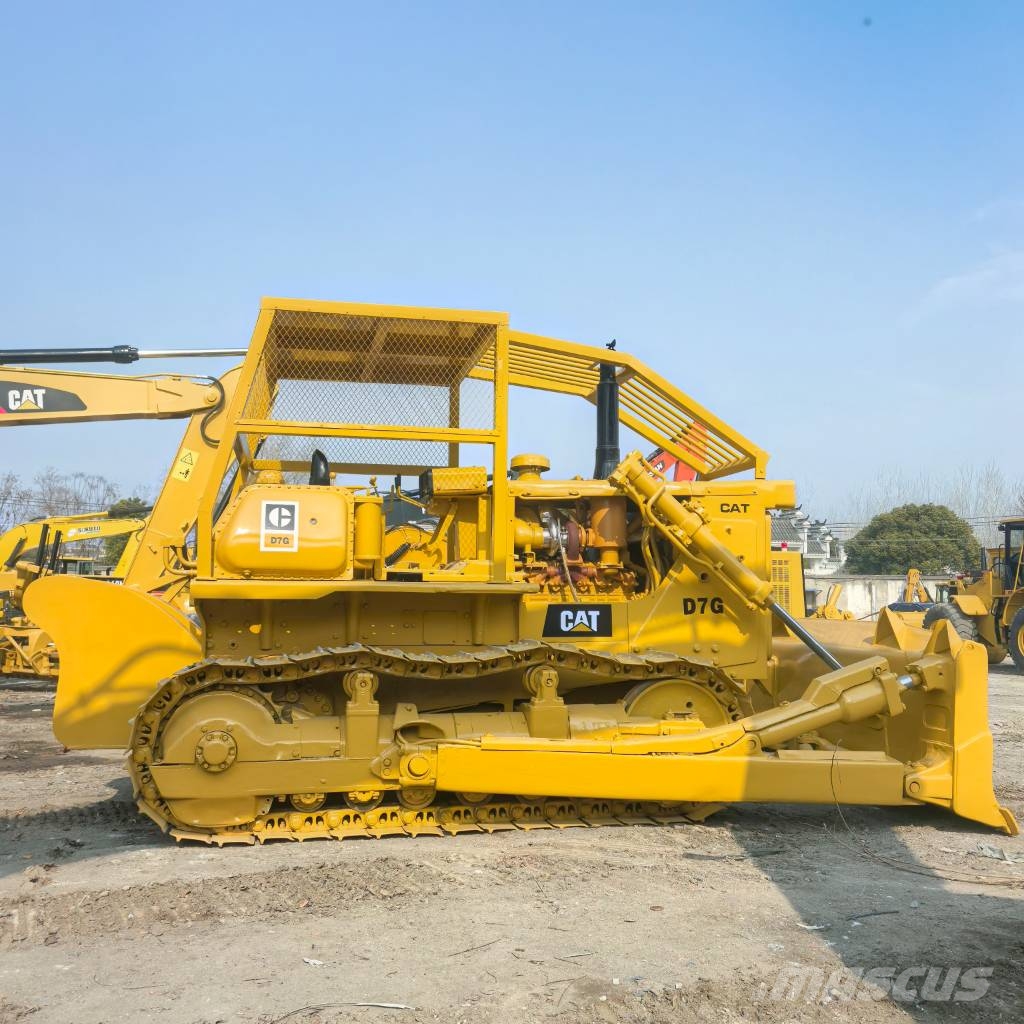 CAT D 7 G Grader