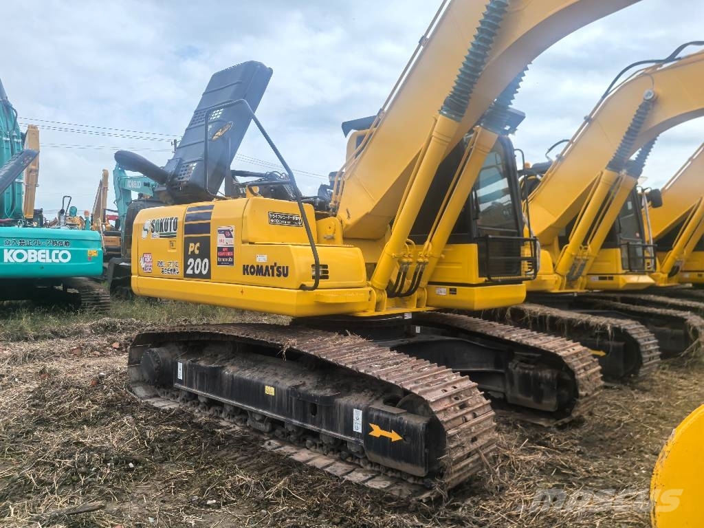 Komatsu PC 200-8 Midigraafmachines 7t - 12t