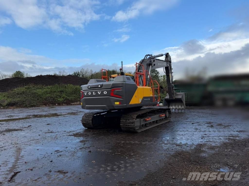 Volvo EC230E 拆卸式挖土機/掘鑿機/挖掘機