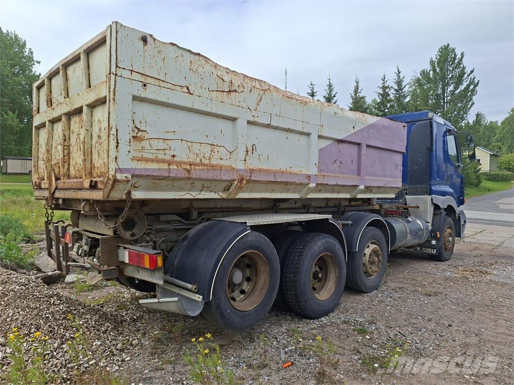 Sisu E12M Camiones desmontables