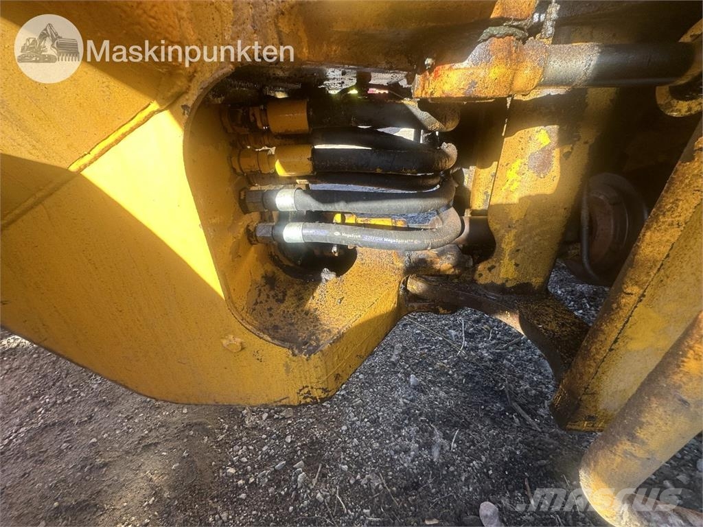 CAT 910 Radlader
