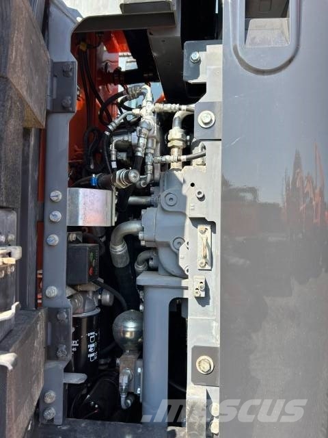 Hitachi Zaxis 225 US LC-6 Εκσκαφείς με ερπύστριες