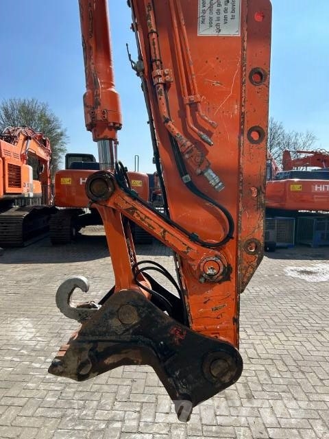 Hitachi Zaxis 225 US LC-6 Εκσκαφείς με ερπύστριες