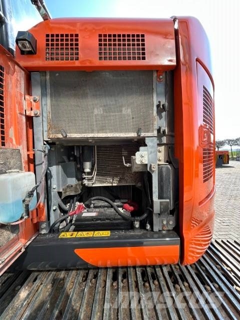 Hitachi Zaxis 225 US LC-6 Εκσκαφείς με ερπύστριες