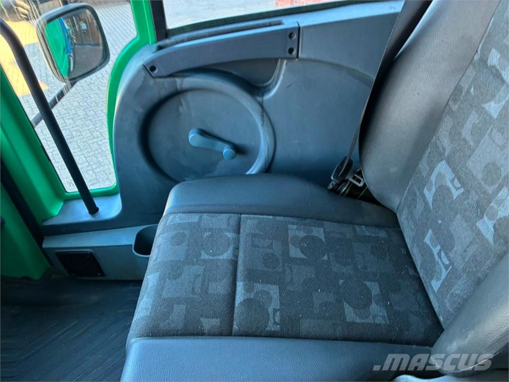 MB Trac U 400 + Inuma IUAS 3030 Traktorer