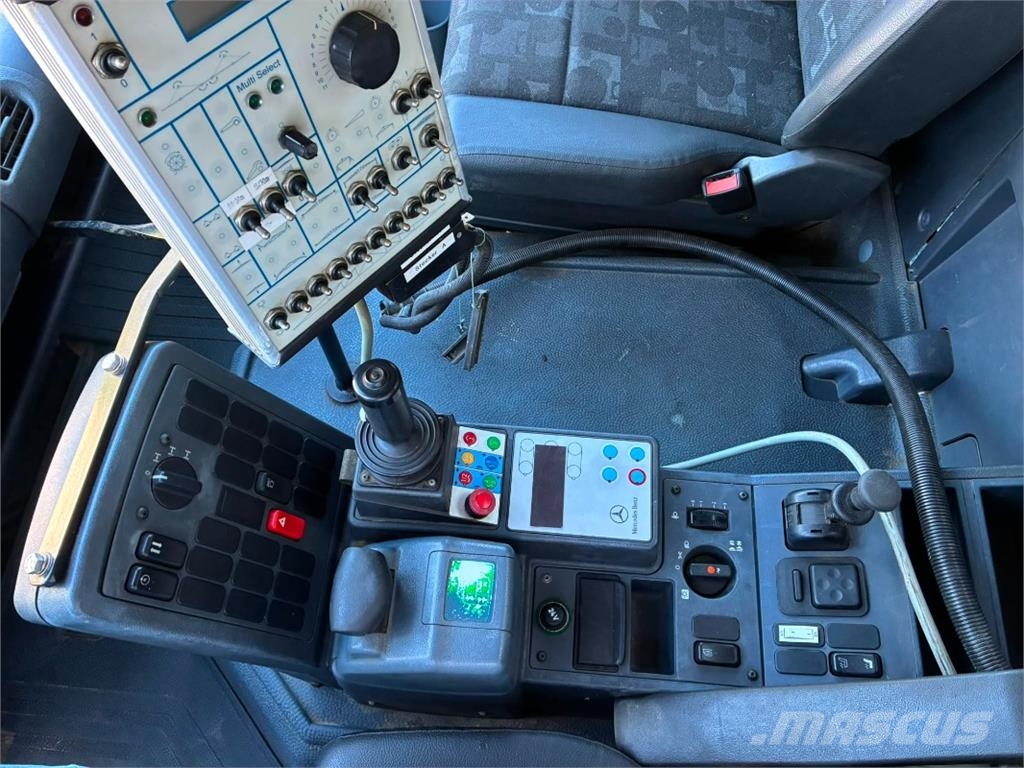 MB Trac U 400 + Inuma IUAS 3030 Traktorer