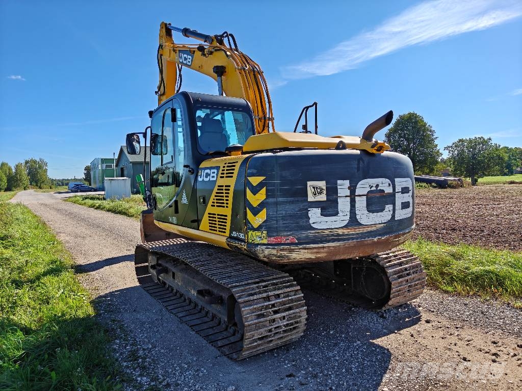 JCB JS130LC T4 Kāpurķēžu ekskavatori