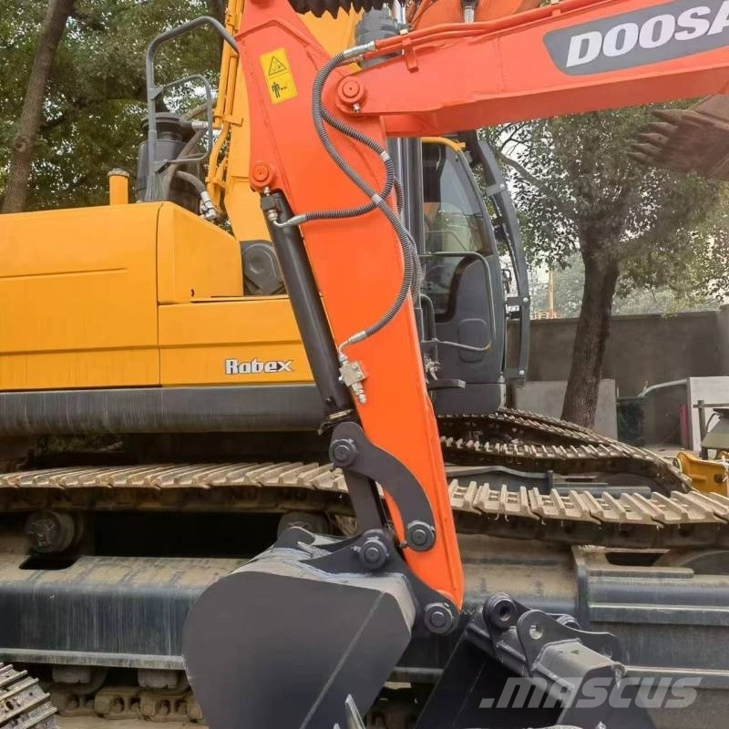 Doosan DX60 حفارات زحافة