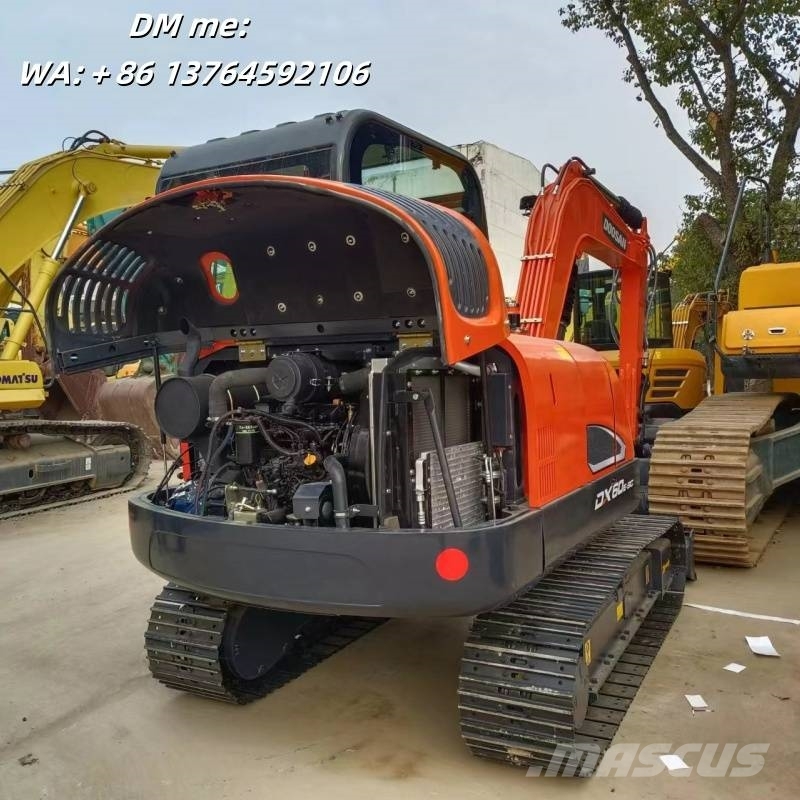 Doosan DX60 حفارات زحافة