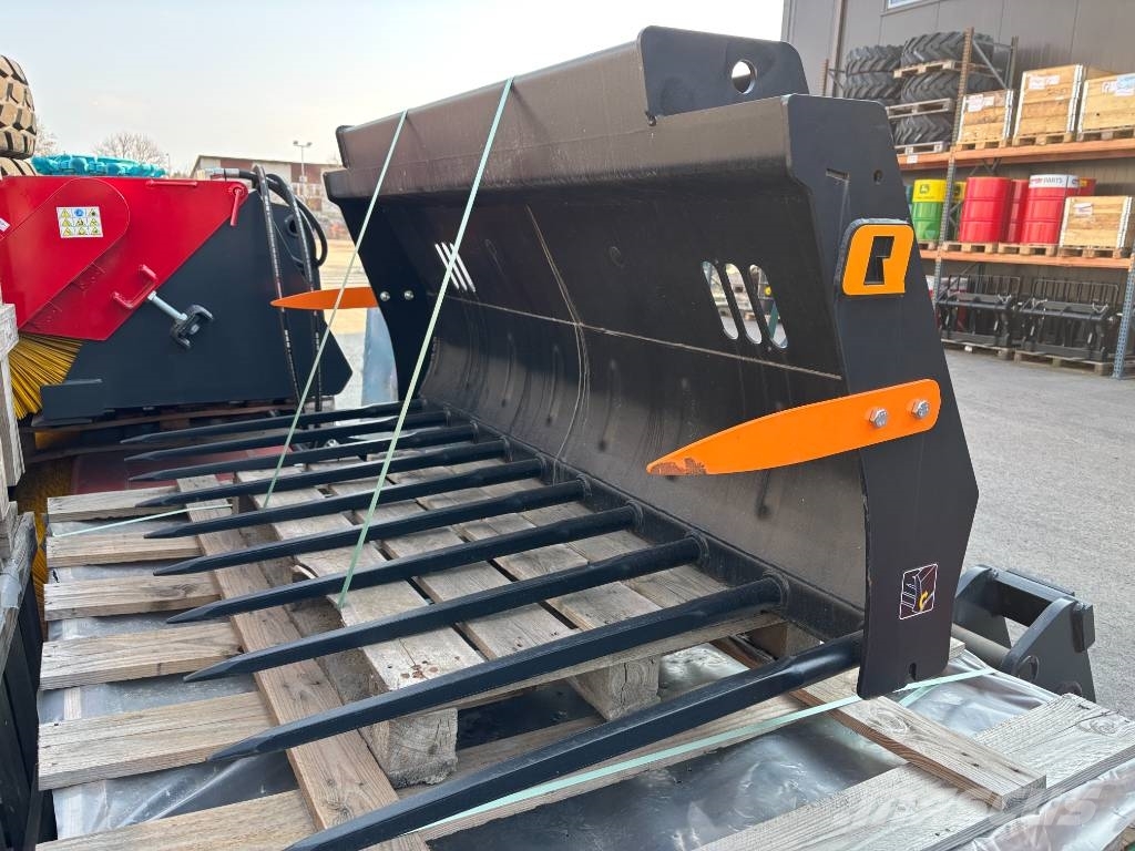 Ålö Manure Fork XL 190 Forged Tine Outro equipamento para colheita de forragem