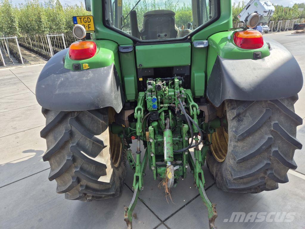 John Deere 6630 Tractores