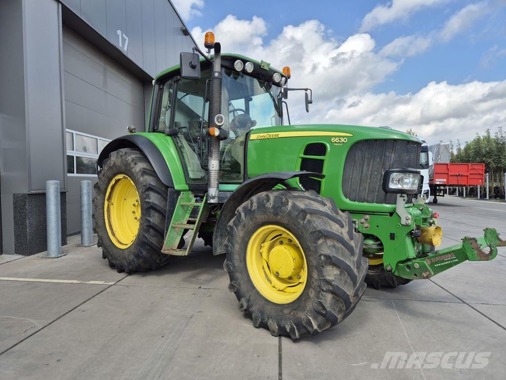 John Deere 6630 Tractores