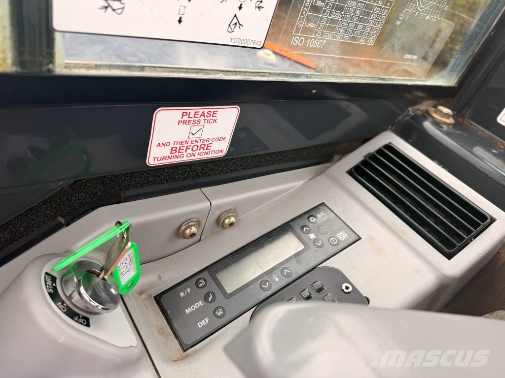 Hitachi ZX 48 U-6 5 Ton Excavator Mini bagri <7t