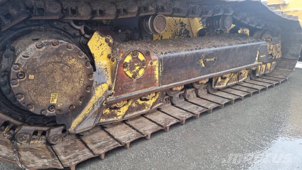 Komatsu D 51 PX-24 E0 With TopCon lánctalpas dózerek