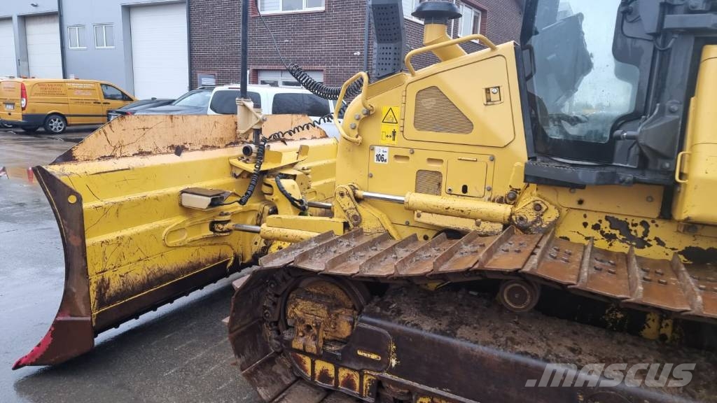 Komatsu D 51 PX-24 E0 With TopCon lánctalpas dózerek