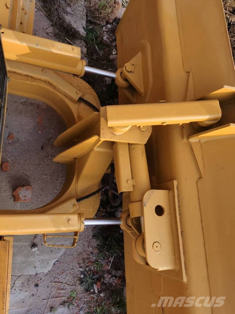 CAT D 5 G 履帶推土機