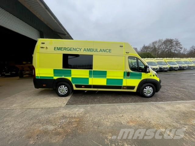Fiat Ducato A&E Fiat Ducato A&E Vehicle with Stryker Pr Ambulancias