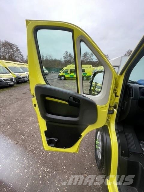 Fiat Ducato A&E Fiat Ducato A&E Vehicle with Stryker Pr Ambulancias