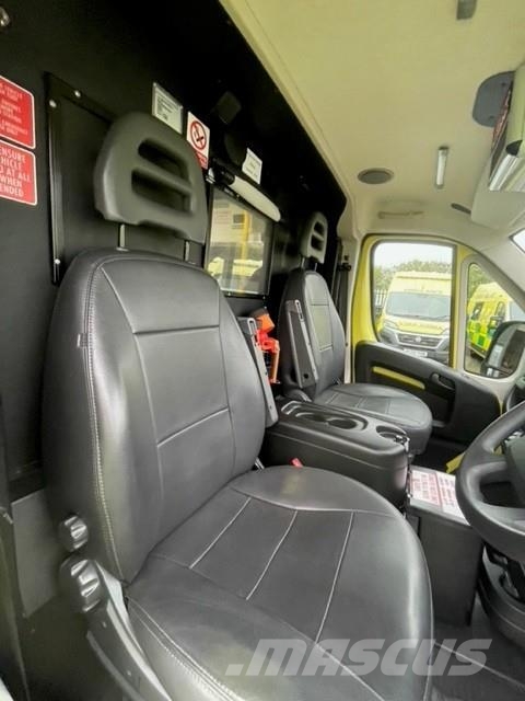Fiat Ducato A&E Fiat Ducato A&E Vehicle with Stryker Pr Ambulancias