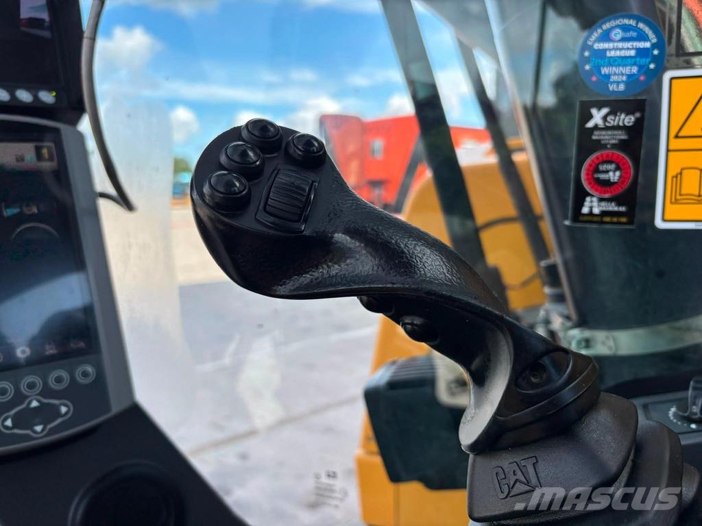 CAT M 315 F TILTROTATOR / AC / CENTRAL LUBRICATION Gumikerekes kotrók