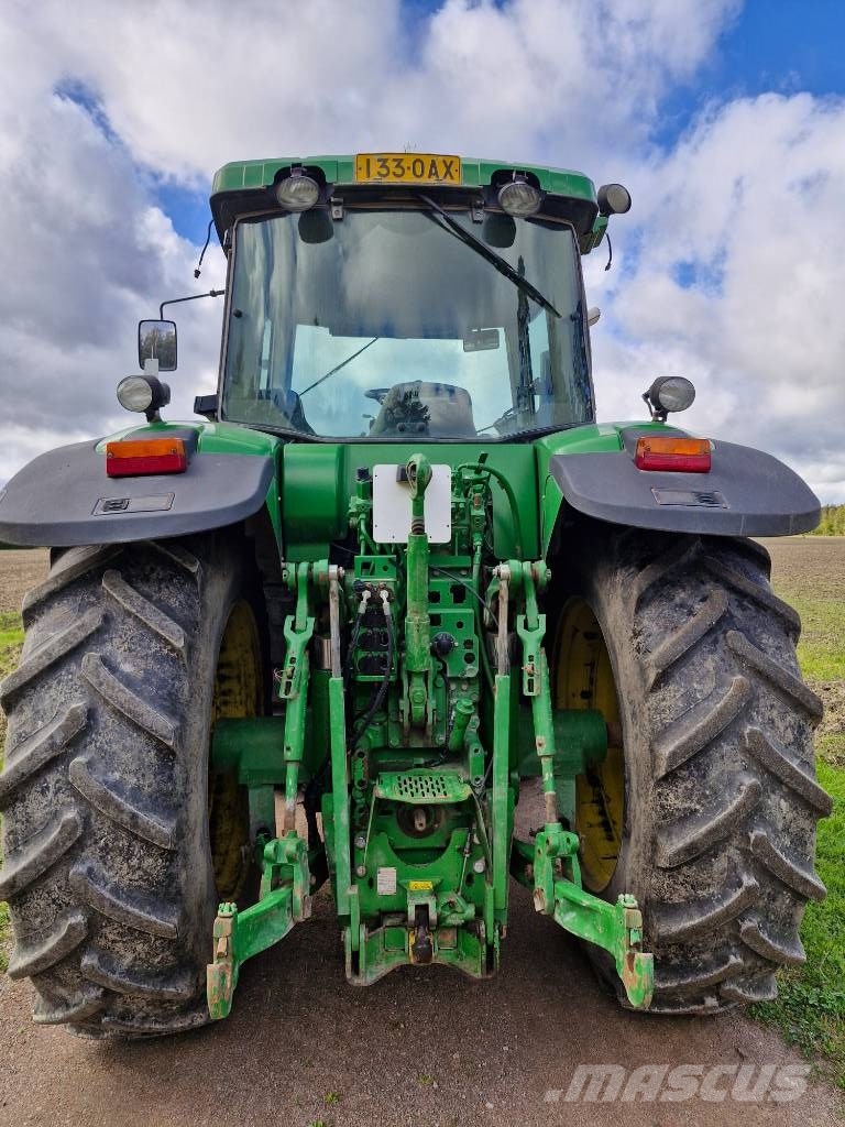 John Deere 7820 Traktorit