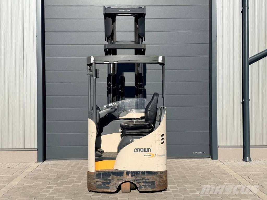 Crown ESR 5240-1.4 Schubmaststapler